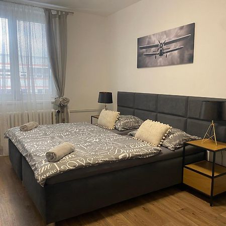 Cerna Ruze - Apartman 3 Plzeň Kültér fotó