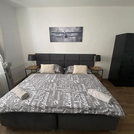 Cerna Ruze - Apartman 3 Plzeň Kültér fotó